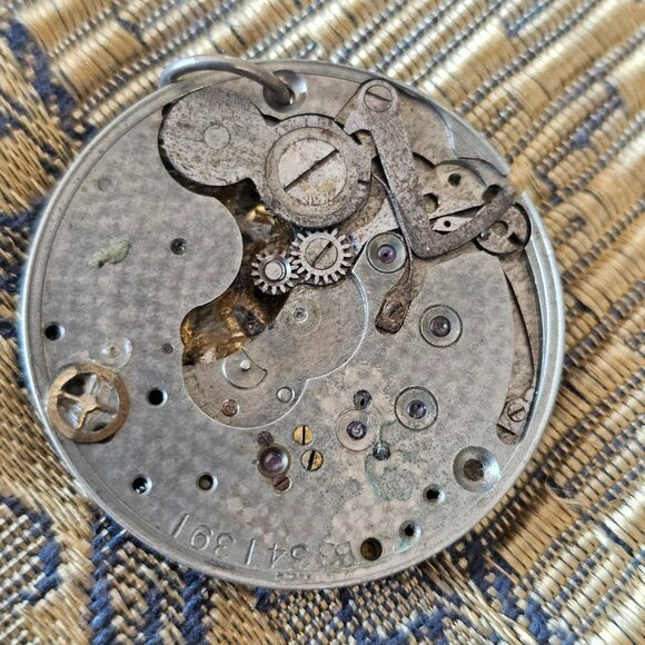 Custom made watch gut pendant - Picture 3 of 6